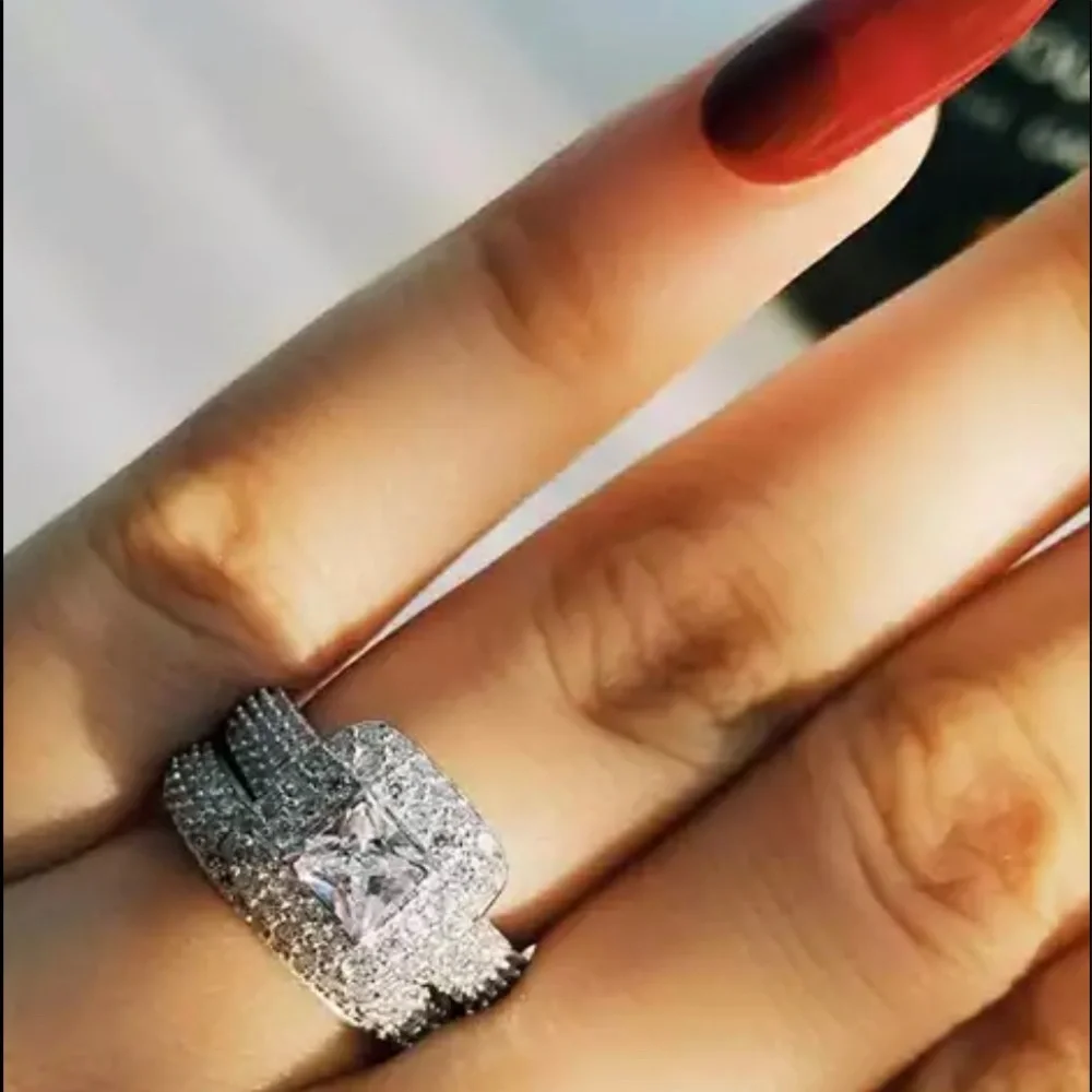💜💜Bling ring 💍 - Picture 1 of 2